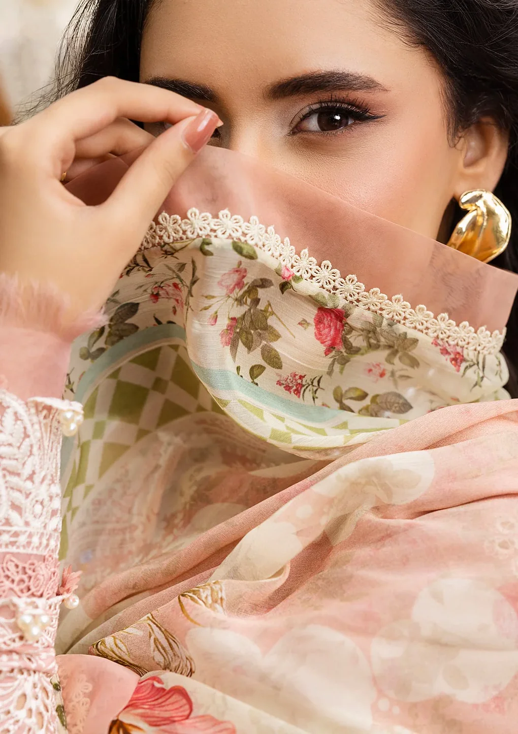 Shop Secondary Image Shop Secondary Image