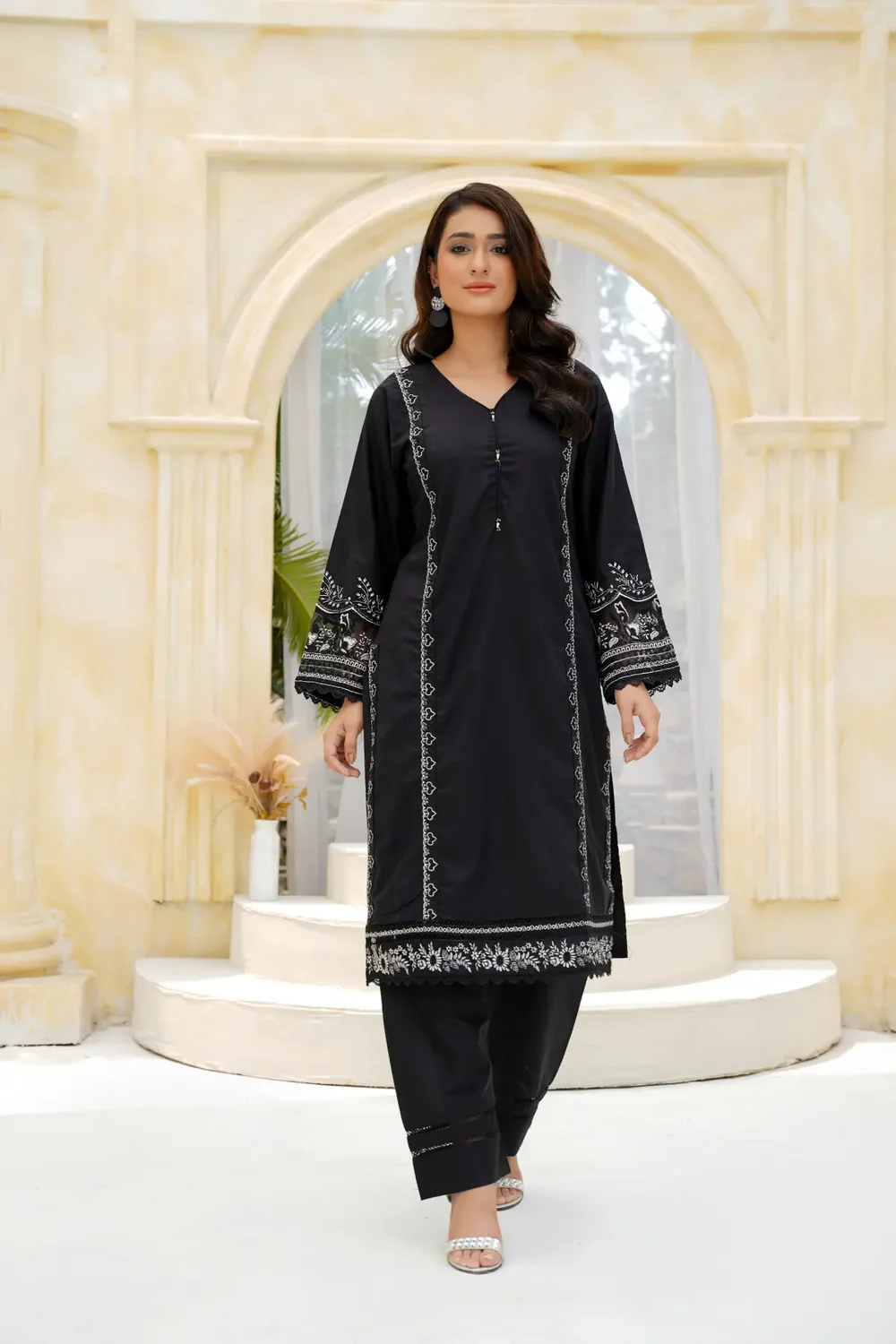 Shop Primary Image Shop Primary Image