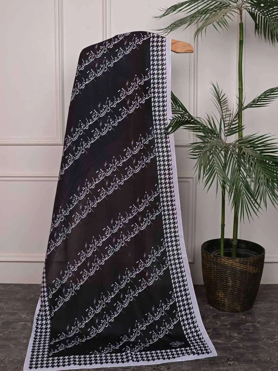 Shop Secondary Image Shop Secondary Image